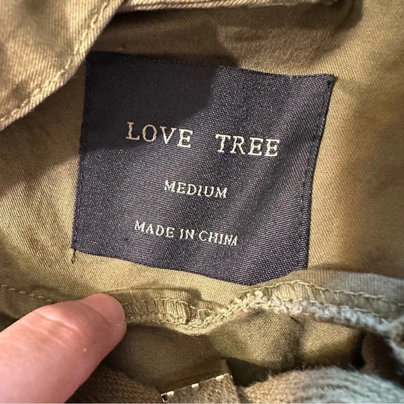 Love Tree women's medium utility military green jacket with hood - Picture 3 of 4